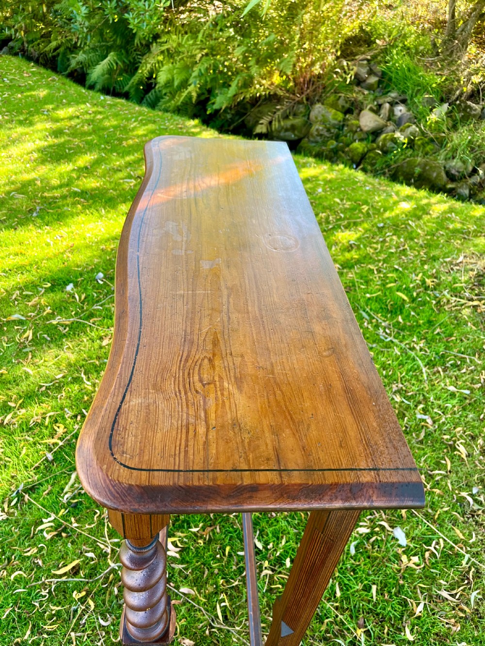 Scottish console table View X