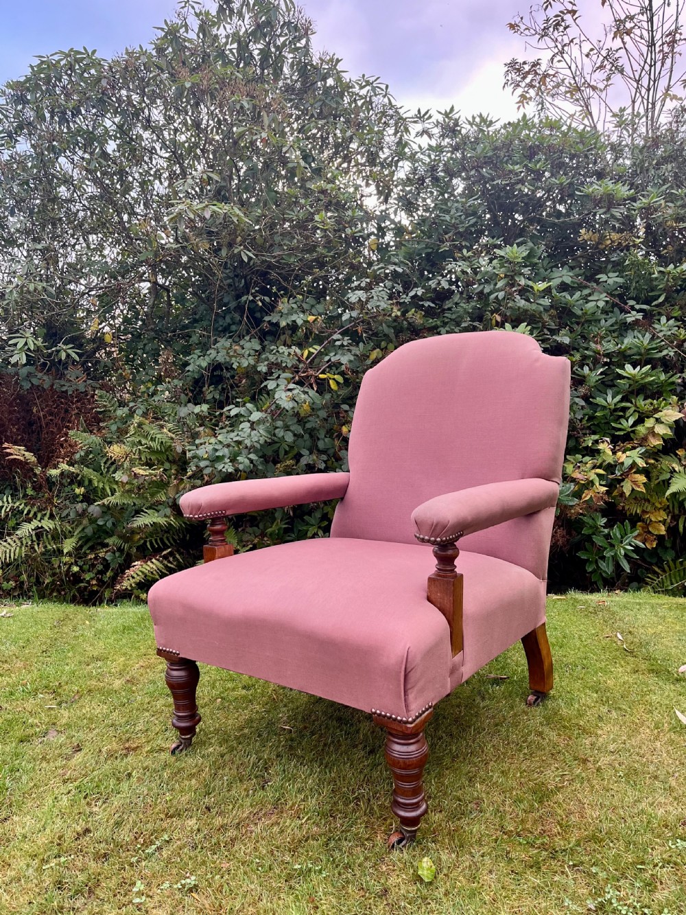 Mahogany open armchair  View IV