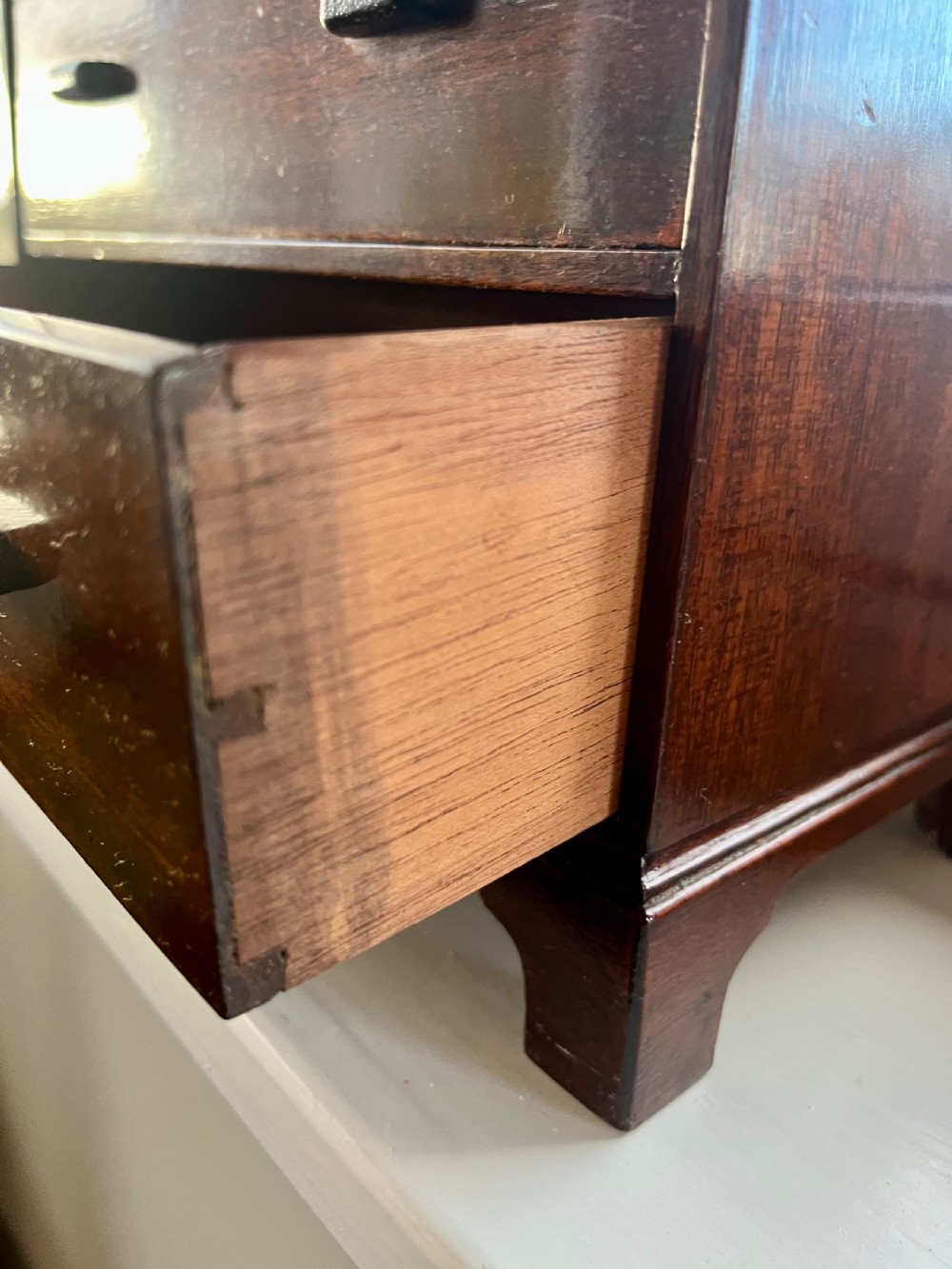 Mahogany miniature apprentice chest of drawers  View IX