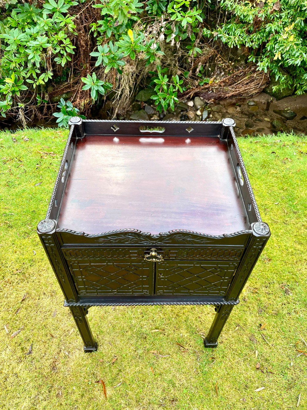 Tray top bedside cabinet  View III
