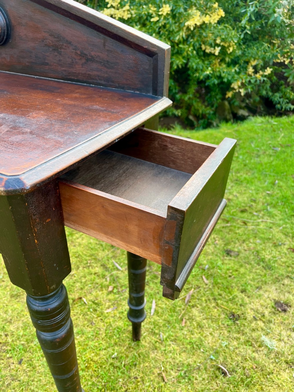 Scottish pine console table  View VI