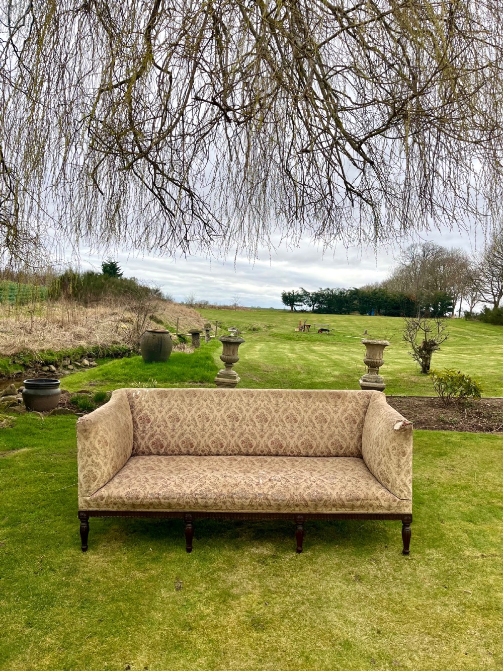 Large deep seated settee View X