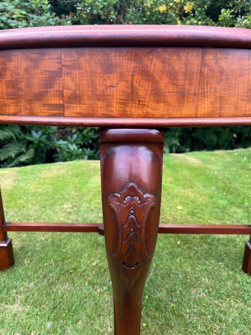 Large Scottish console table  View IV