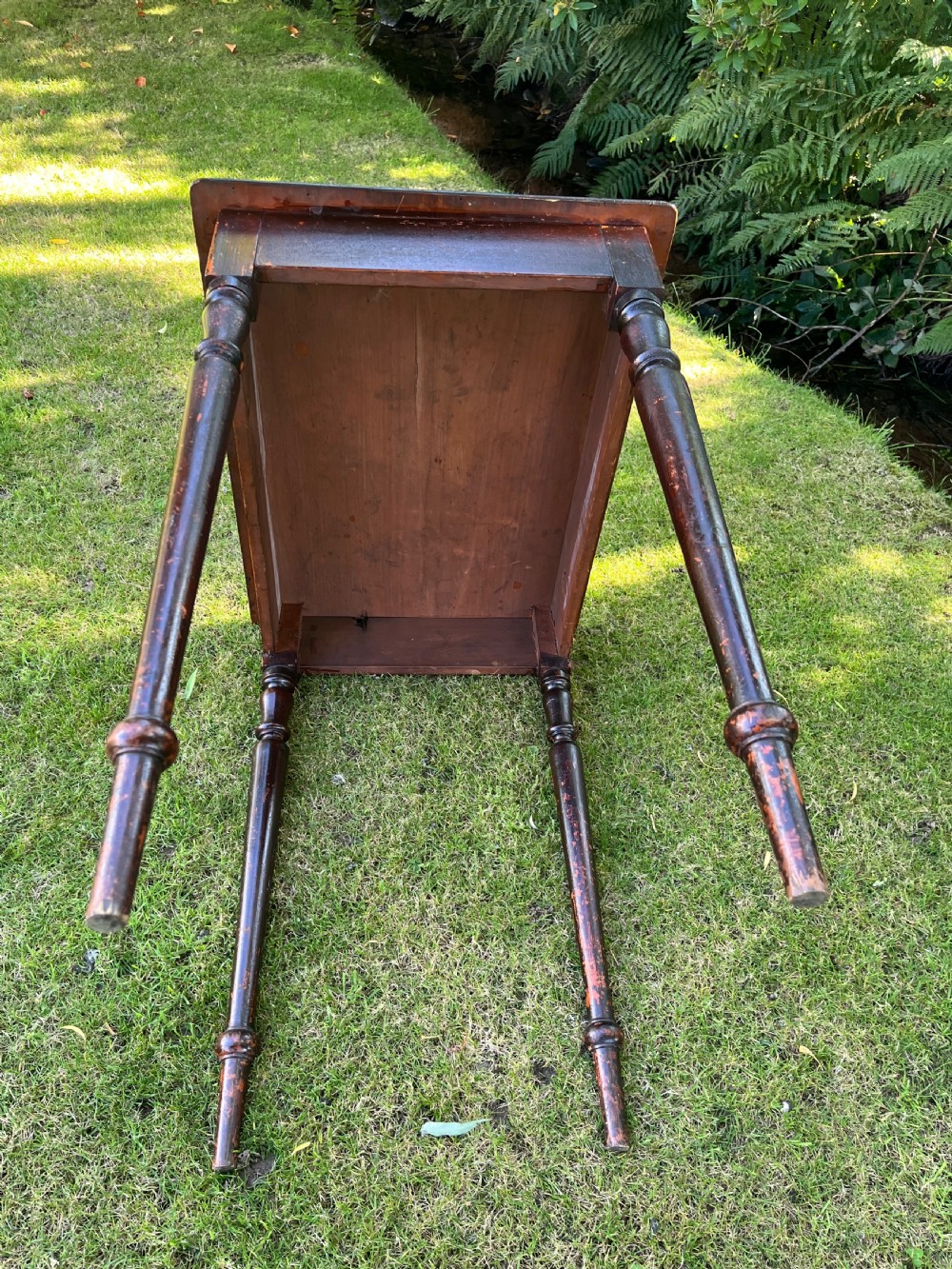 Scottish pine occasional table View VI