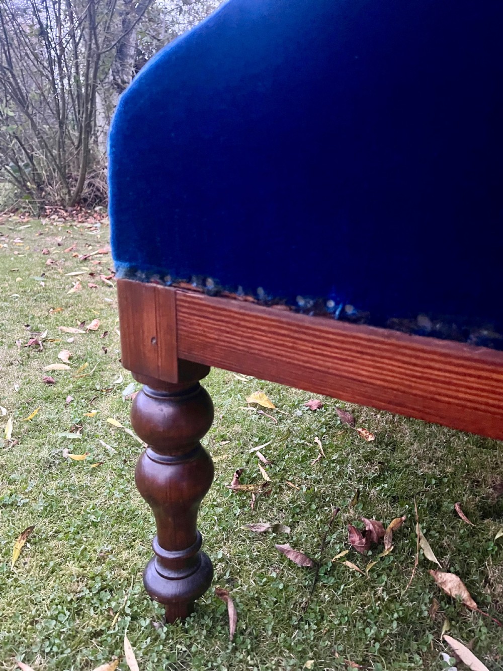 Scottish hall bench window seat View IX