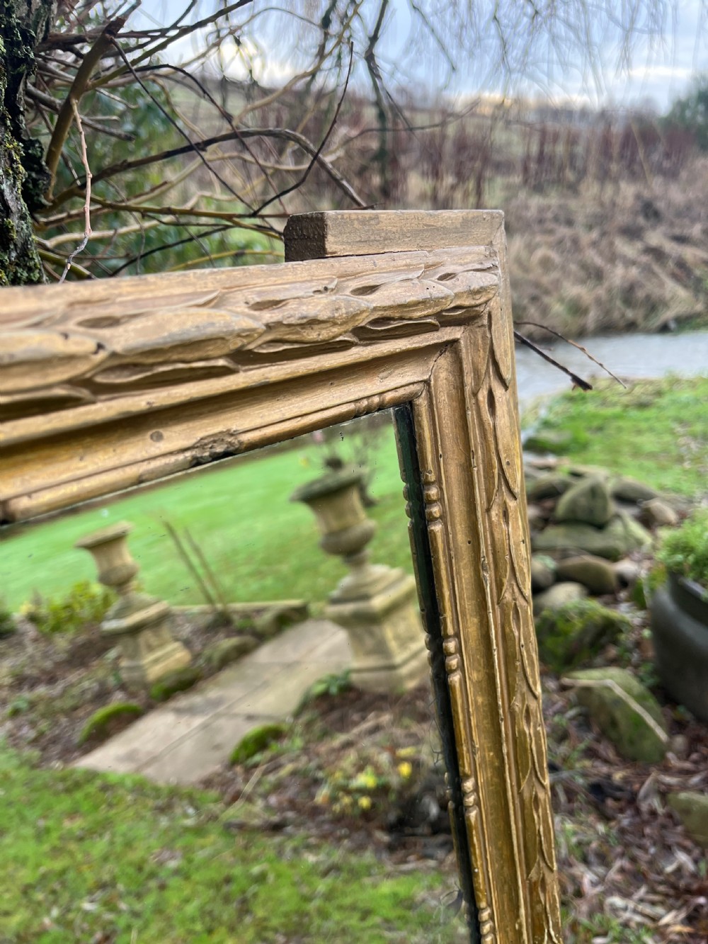 Large gilded wall mirror  View VI