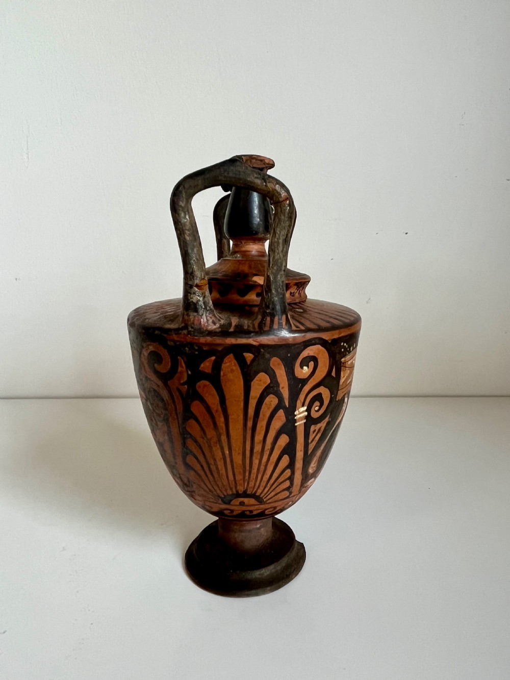 Ancient Greek pottery marriage vase View IX