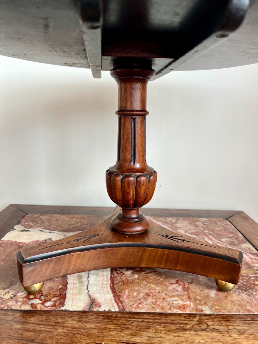 Apprentice piece table View II
