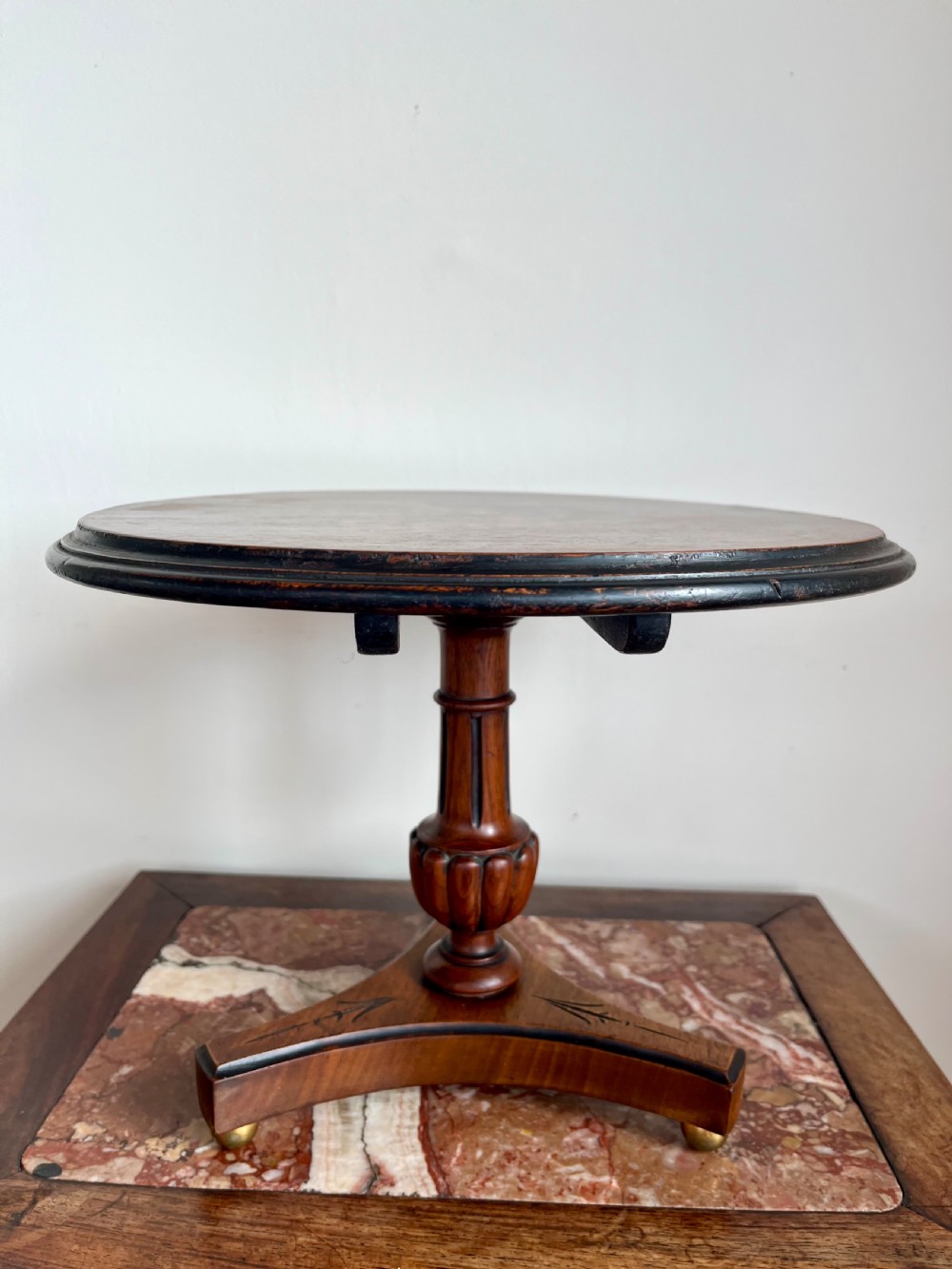 Apprentice piece table View VIII