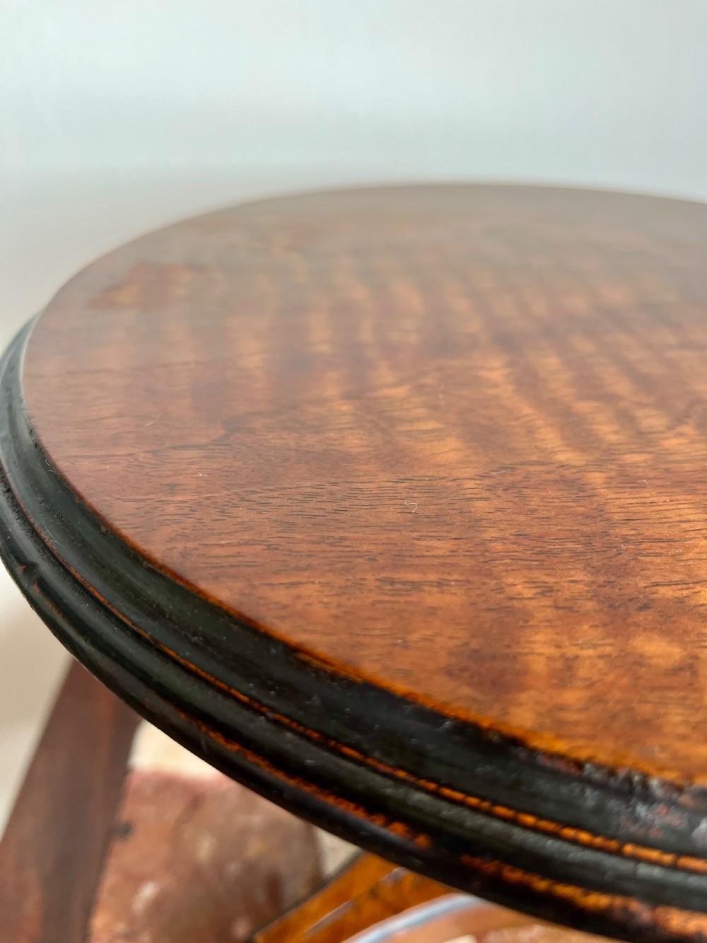 Apprentice piece table View IX