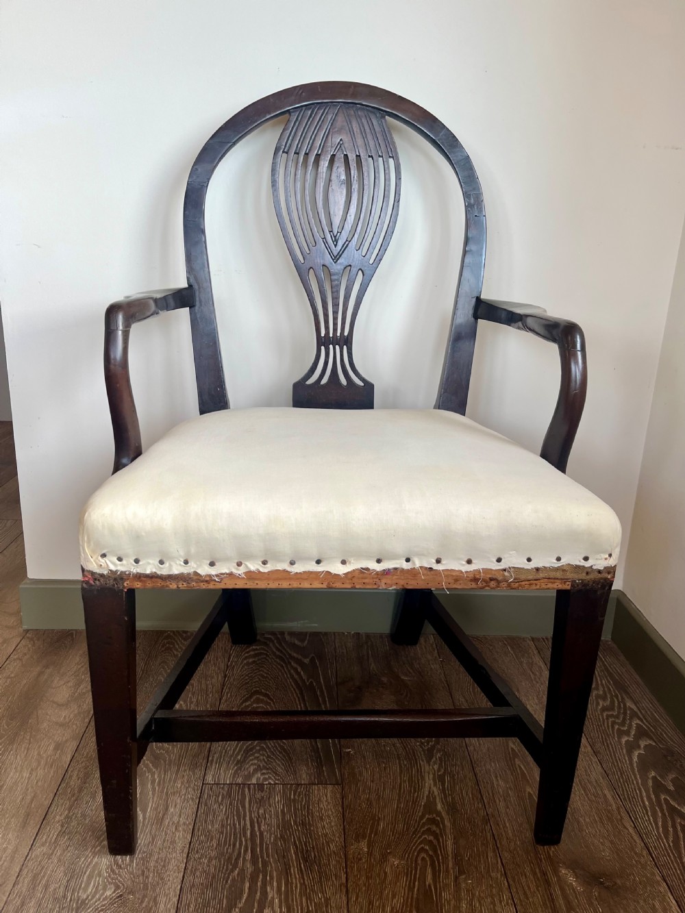 Scottish laburnum open armchair  View II