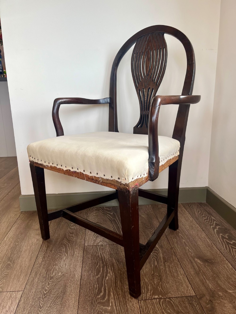 Scottish laburnum open armchair  View III