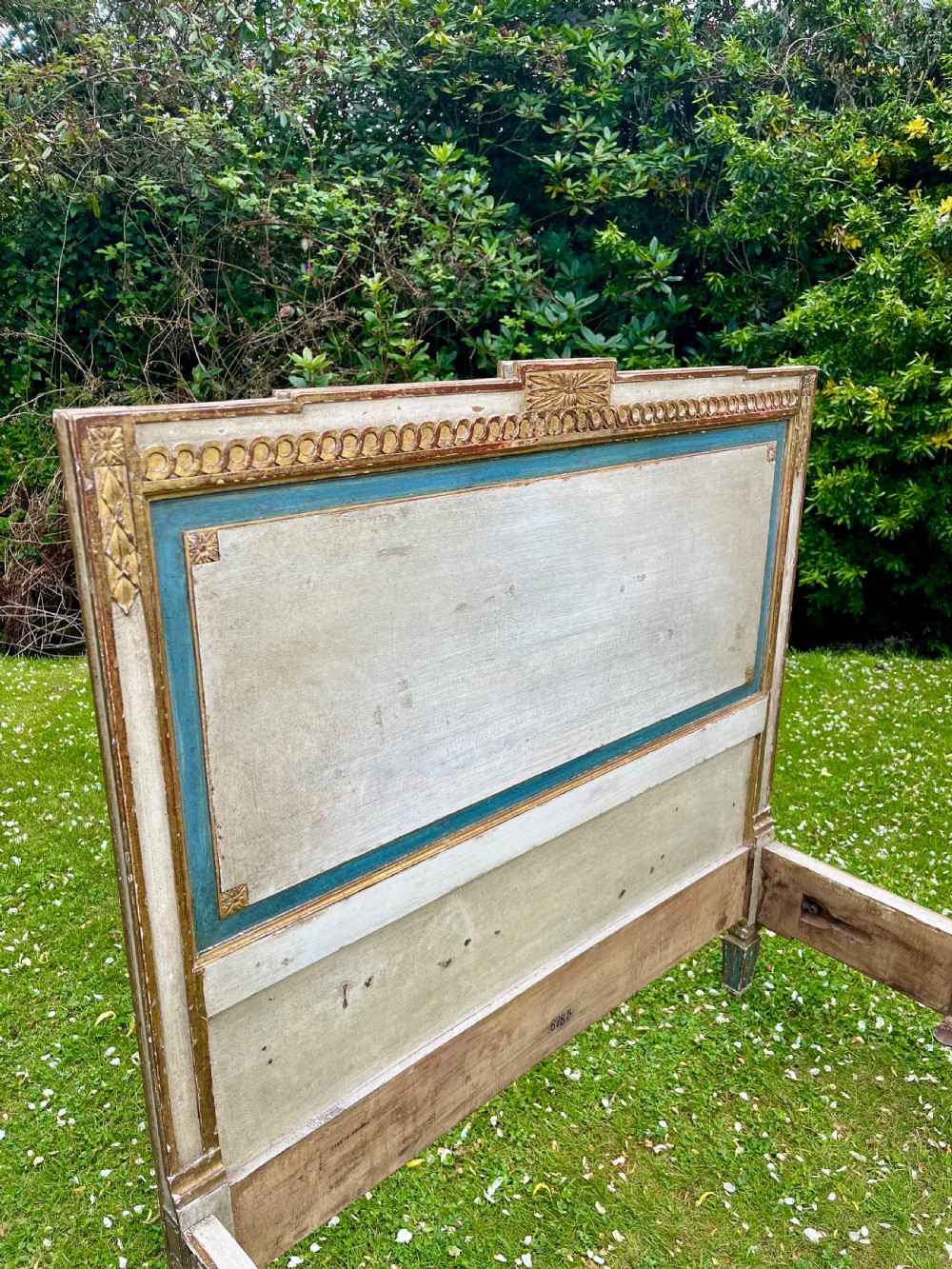 French original paint single bed View VII