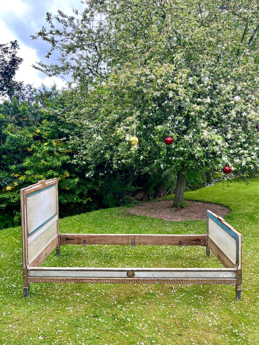 French original paint single bed View XV
