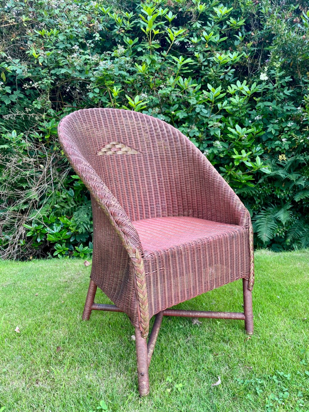 Lloyd Loom table and chair set View VI