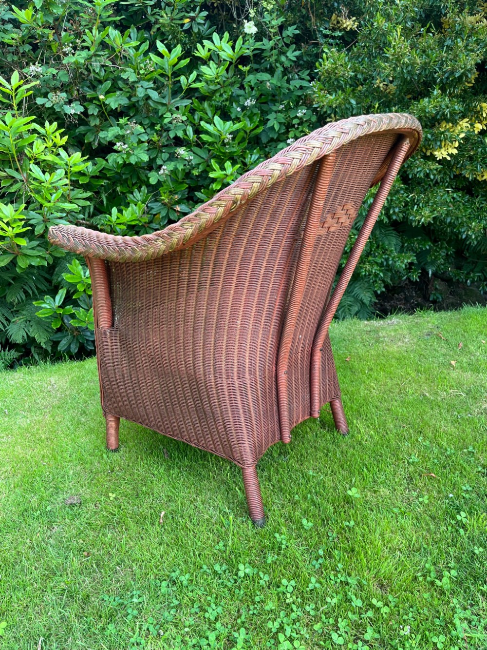 Lloyd Loom table and chair set View XI