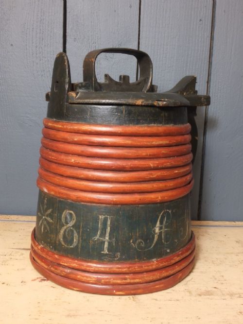 LARGE MILK JUG - ADDITIONAL PHOTO 2