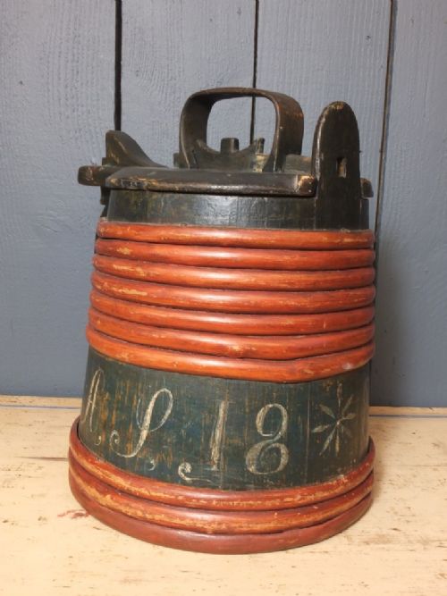 LARGE MILK JUG - ADDITIONAL PHOTO 3