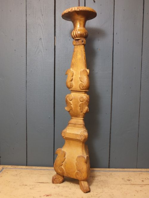 A LARGE GILDED CANDLESTICK - ADDITIONAL PHOTO 2