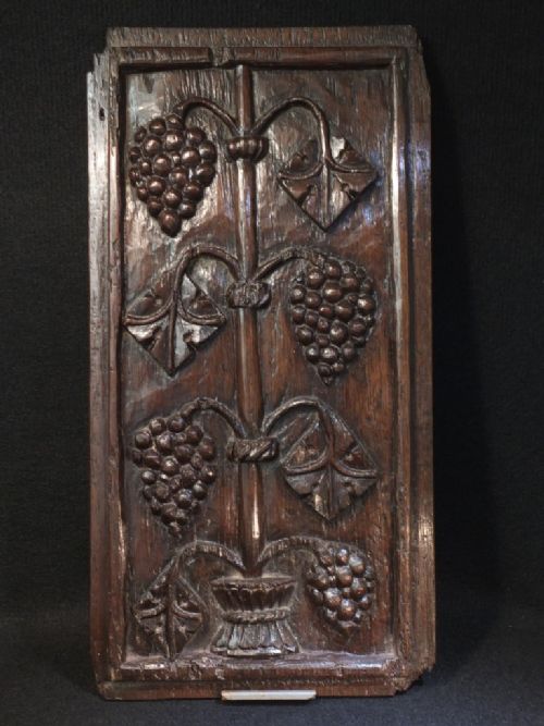 gothic carved panel reserved - CATEGORY: ANTIQUE MISCELLANEOUS - DATED BEFORE 1700