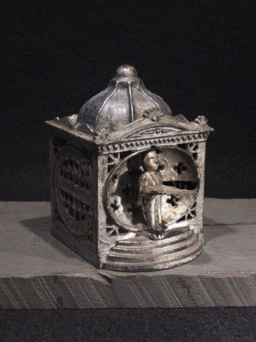 MONEY BOX