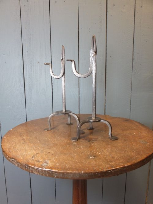 PAIR OF RUSHLIGHTS - ADDITIONAL PHOTO 4