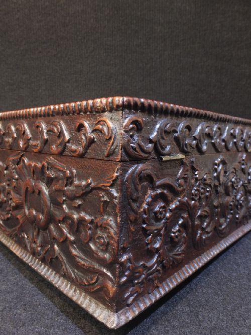 CESAR BAGGARD WALNUT BOX - ADDITIONAL PHOTO 3