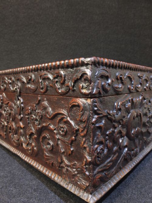 CESAR BAGGARD WALNUT BOX - ADDITIONAL PHOTO 4