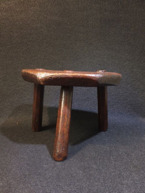 CHILD'S STOOL - ADDITIONAL PHOTO 3