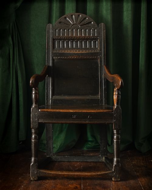 17th Century, James I Oak Wainscot Chair, England, Circa 1603 - 1625