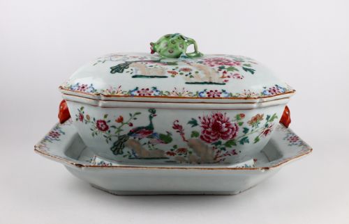MAGNIFICENT CHINESE 18TH CENTURY PORCELAIN DOUBLE PEACOCK TUREEN FAMILLE ROSE QIANLONG - ADDITIONAL PHOTO 1