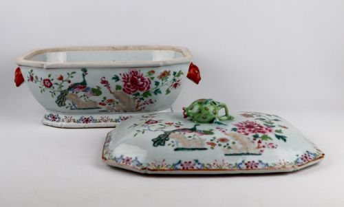 MAGNIFICENT CHINESE 18TH CENTURY PORCELAIN DOUBLE PEACOCK TUREEN FAMILLE ROSE QIANLONG - ADDITIONAL PHOTO 3