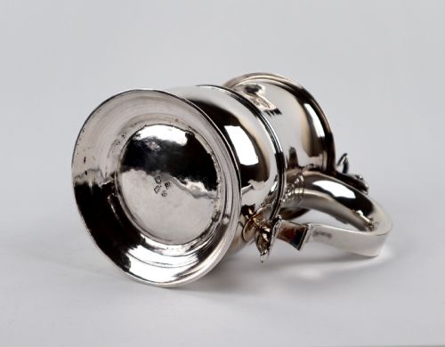 RARE GEORGIAN SOLID SILVER STERLING LIDDED TANKARD SAMUEL WOOD LONDON 1742 - ADDITIONAL PHOTO 4