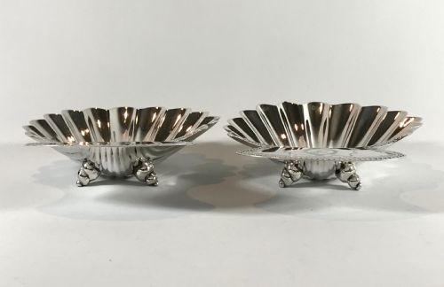 MODERN PAIR SOLID SILVER STERLING SCALLOP BUTTER DISHES LONDON - ADDITIONAL PHOTO 1