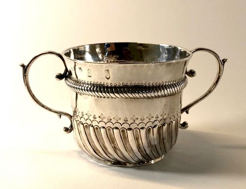 britannia standard solid silver sterling porringer bowl william iii london 1700 - CATEGORY: ANTIQUE SILVER - DATED 1700