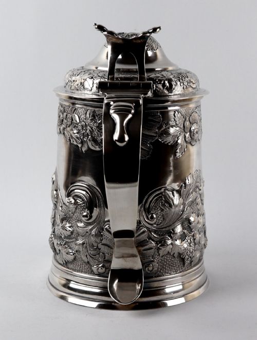 RARE GEORGIAN SOLID SILVER STERLING LIDDED TANKARD MATTHEW WEST DUBLIN 1775 - ADDITIONAL PHOTO 3