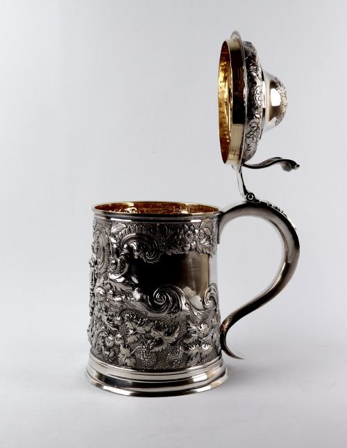 RARE GEORGIAN SOLID SILVER STERLING LIDDED TANKARD MATTHEW WEST DUBLIN 1775 - ADDITIONAL PHOTO 5