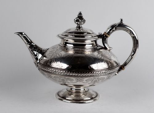 MAGNIFICENT VICTORIAN SOLID SILVER STERLING TEAPOT COFFEE POT ELKINGTON 1870 - ADDITIONAL PHOTO 4