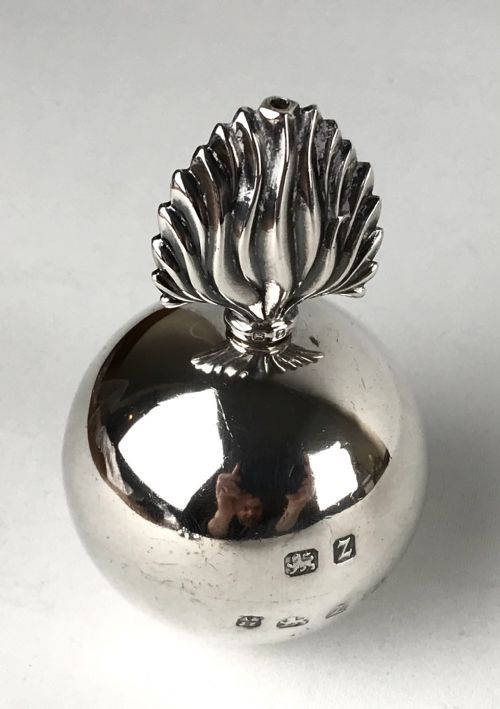VICTORIAN SOLID SILVER STERLING NOVELTY GRENADE TABLE CIGAR LIGHTER - ADDITIONAL PHOTO 3