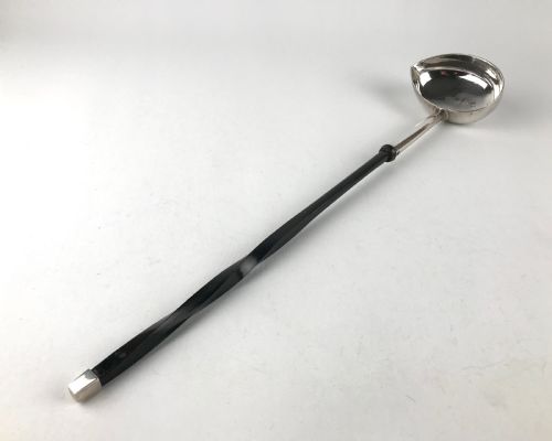 fine georgian solid silver sterling punch toddy ladle 1736 armorial - CATEGORY: ANTIQUE SILVER - DATED GEORGIAN