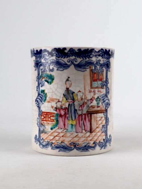 MAGNIFICENT LARGE QIANLONG CHINESE PORCELAIN TANKARD 18TH - ADDITIONAL PHOTO 1