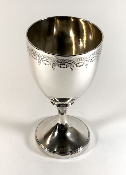 MAGNIFICENT GEORGIAN SOLID SILVER STERLING CHALICE WINE GOBLET 18TH CENTURY LONDON 1804 - ADDITIONAL PHOTO 2