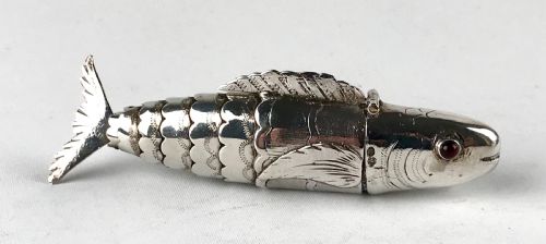 ANTIQUE SOLID SILVER STERLING ARTICULATED FISH SPICE SNUFF BOX 19TH CENTURY - ADDITIONAL PHOTO 8