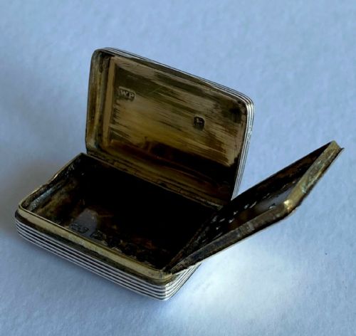 MAGNIFICENT LARGE GEORGIAN SOLID SILVER STERLING VINAIGRETTE GILT LONDON 1801 - ADDITIONAL PHOTO 9
