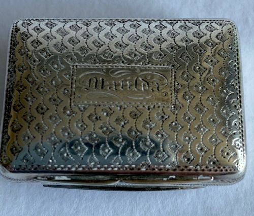 MAGNIFICENT GEORGIAN LARGE SOLID SILVER STERLING VINAIGRETTE GILT 1826 - ADDITIONAL PHOTO 9