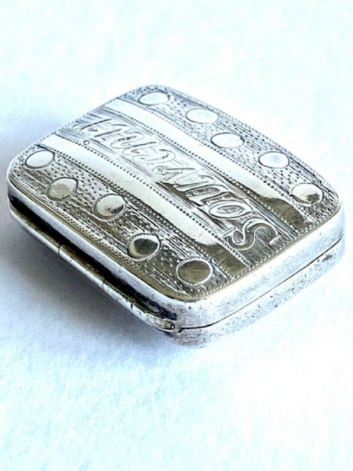 MAGNIFICENT GEORGIAN SOLID SILVER STERLING VINAIGRETTE GILT 1826 SOUVENIR - ADDITIONAL PHOTO 7