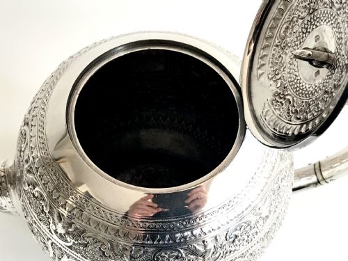 MAGNIFICENT SOLID SILVER STERLING TEA SET GLASGOW CHINOISERIE 1890 - ADDITIONAL PHOTO 3