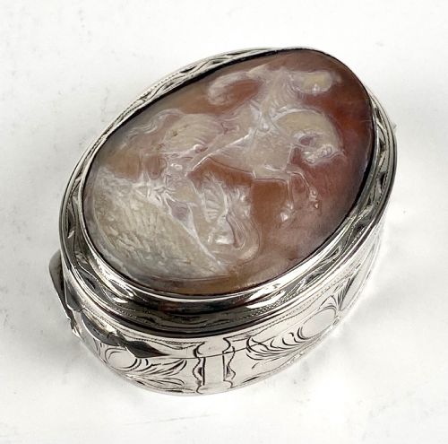 MAGNIFICENT SOLID SILVER STERLING CAMEO SNUFF BOX GEORGE AND THE DRAGON - ADDITIONAL PHOTO 7