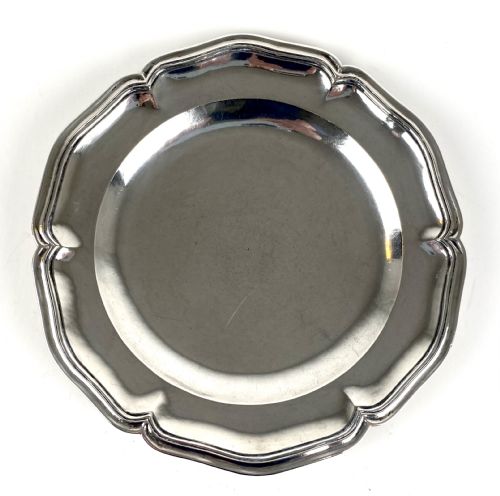 magnificent solid silver sterling 18th spanish century platesous plat - CATEGORY: ANTIQUE SILVER - DATED 18TH CENTURY