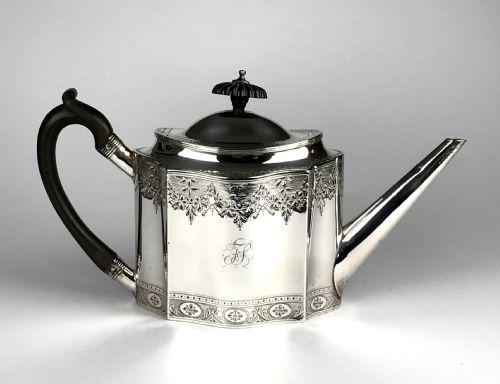 GEORGIAN SOLID SILVER STERLING TEAPOT LONDON 1793 JOHN ROBINS - ADDITIONAL PHOTO 5